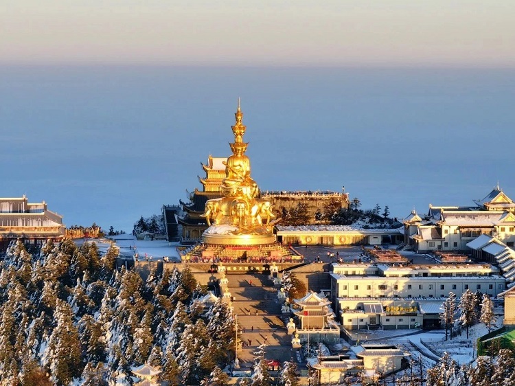 成都旅游攻略||成都周邊-峨眉山雪景來啦，成都雪景地攻略合集